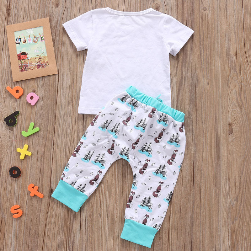 Essential Newborn Cotton Set: Two-Piece T-Shirt & Trousers Outfit